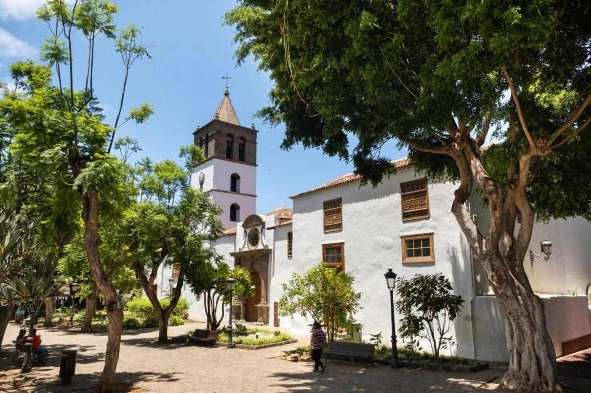 Icod De Los Vinos Centro Exterior foto